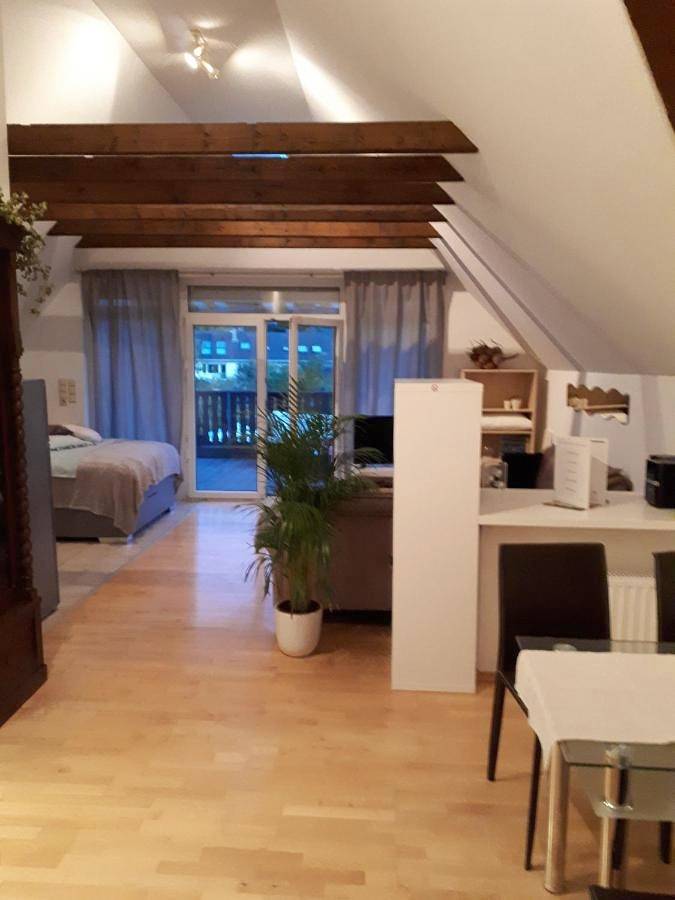 Ganze Wohnung, Villa Limaropa in Nippes (Köln), Köln
