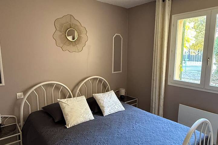 Location de vacances pour 6 personnes, avec jardin à Faucon - 3