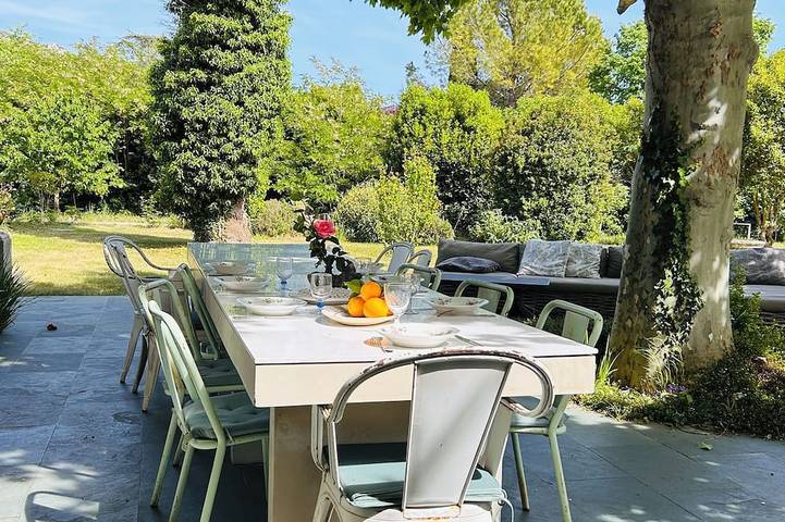 Authentique Demeure Familiale pour des vacances réussies au calme in Gémenos, Côte méditerranéenne (France)