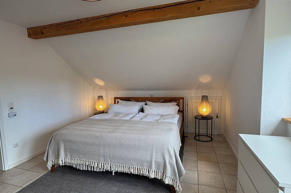 Ganze Wohnung, Ferienwohnung am Schloss Seefeld nur 10 Minuten zu Fuß zum Pilsensee in Seefeld, Pilsensee