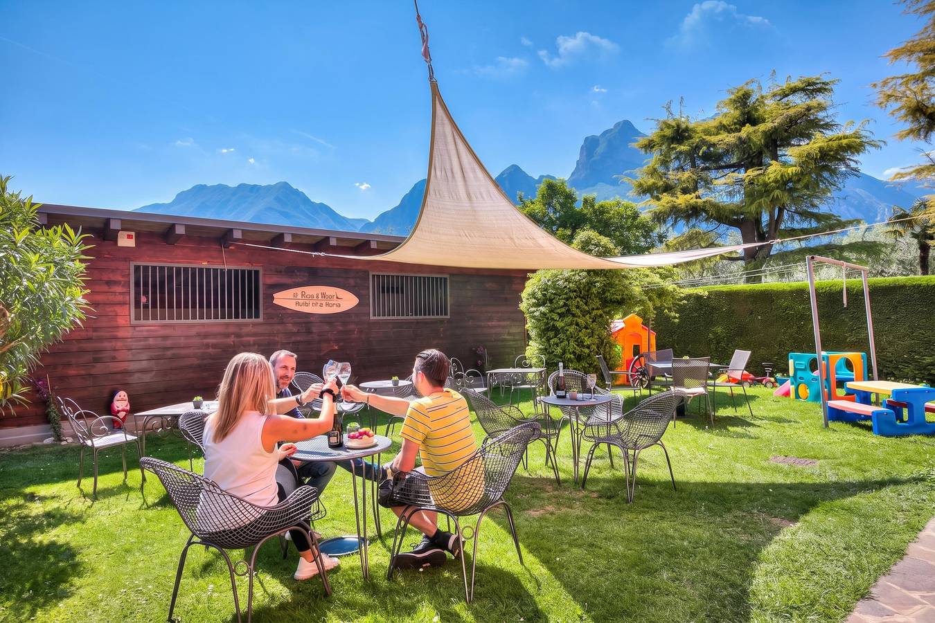 Bike & Wind Hotel Villa Maria 14 in Torbole, Nago-Torbole
