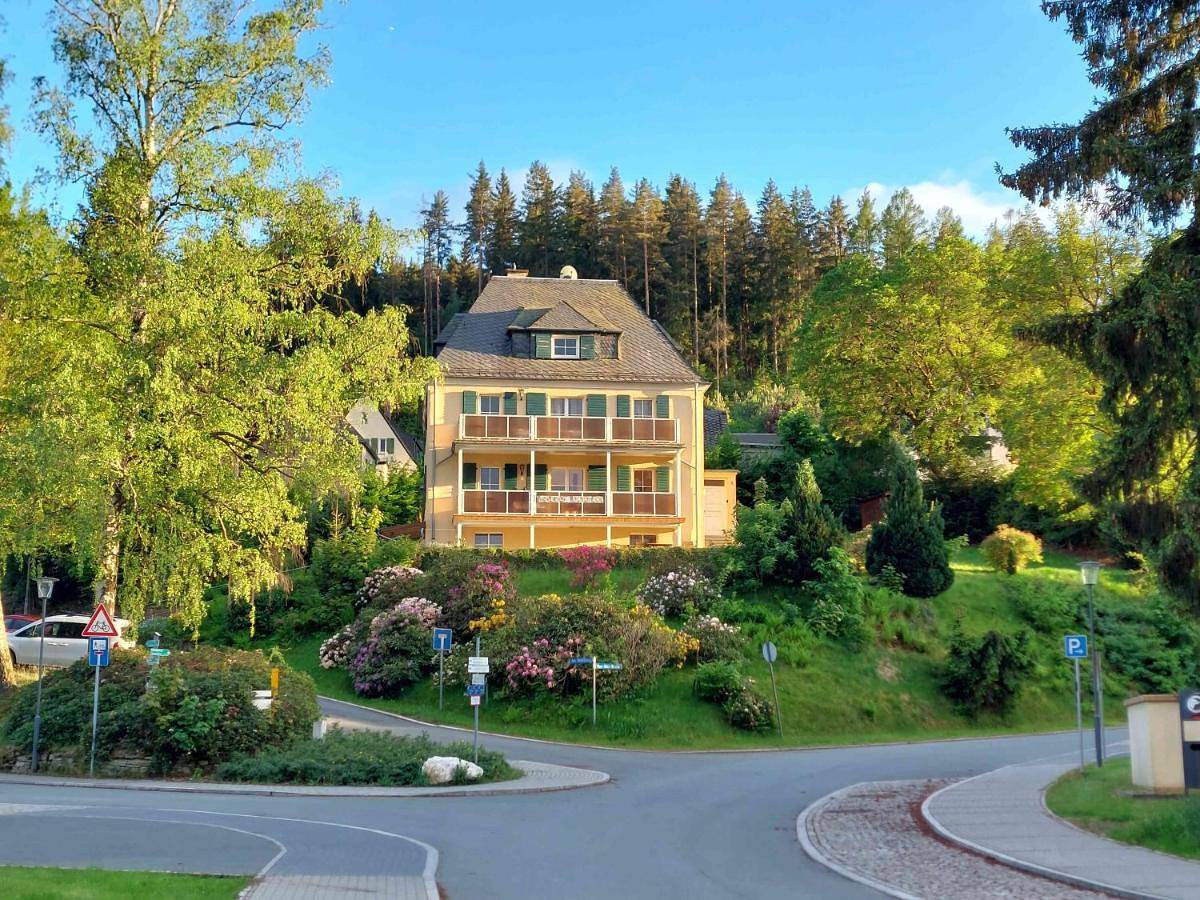 Ganze Wohnung, Villa Goldbrunnen Ferienwohnung 3 in Bad Elster, Chemnitz und Umgebung