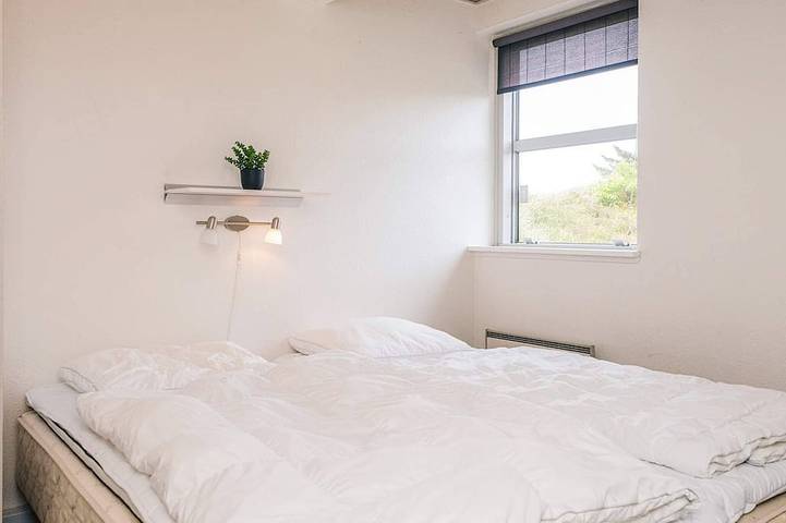 Ferienhaus für 8 Personen, mit Sauna und Terrasse sowie Whirlpool und Pool, mit Haustier in Henne Strand - 2