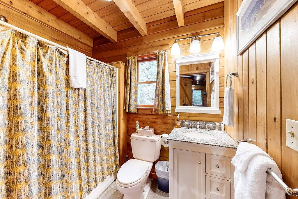 Dog-friendly lakefront home with deck, grill, Wifi, shared dock & water access in Moosehead Lake