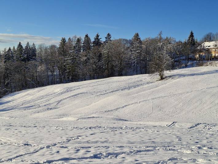 Ferienwohnung für 2 Personen, mit Seeblick und Garten sowie Ausblick, mit Haustier im Weserbergland - 2