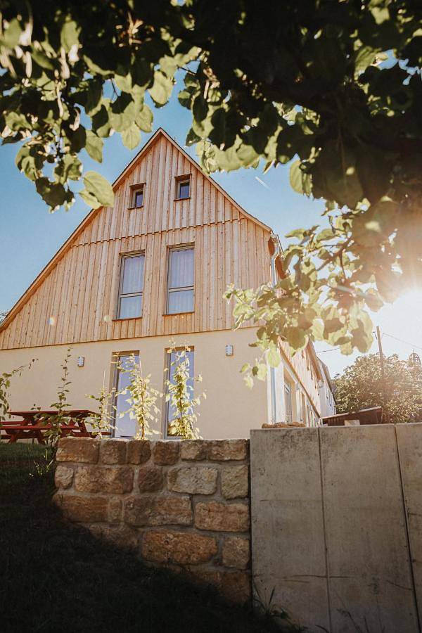 Ferienwohnung für 11 Personen, mit Garten und Ausblick, kinderfreundlich - 1