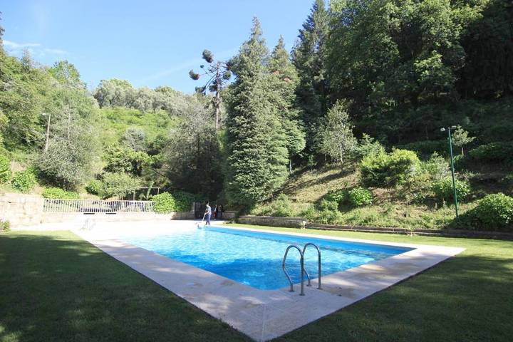 Casa de vacaciones para 10 personas, con piscina además de vistas y jardín - 1
