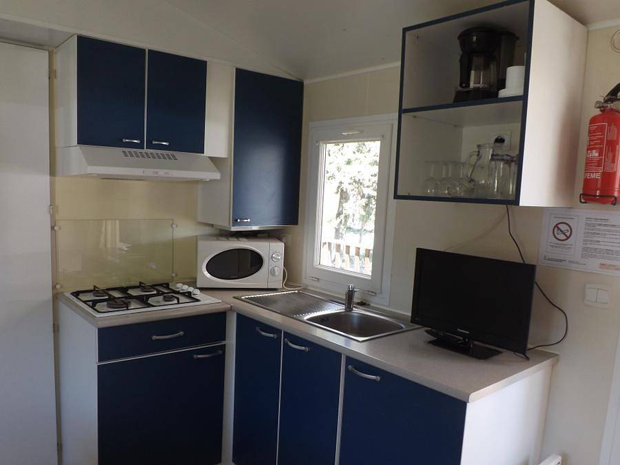 Camping les Peupliers - Mobilhome 6 personas - Básico 3 dormitorios 29-31m² (29-31m²) in Colombiers, Côte d'Améthyste