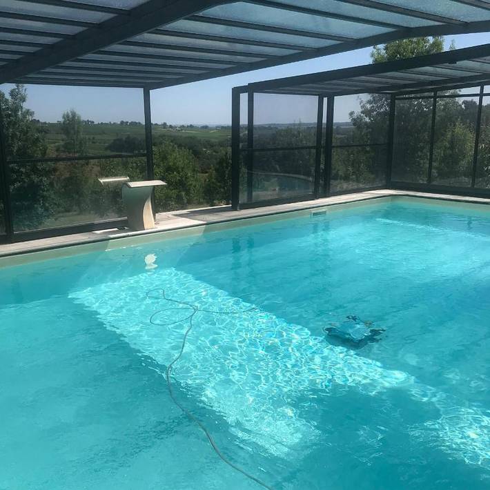 Location de vacances pour 10 personnes, avec piscine et jardin à Xaintrailles (Lot-et-Garonne)