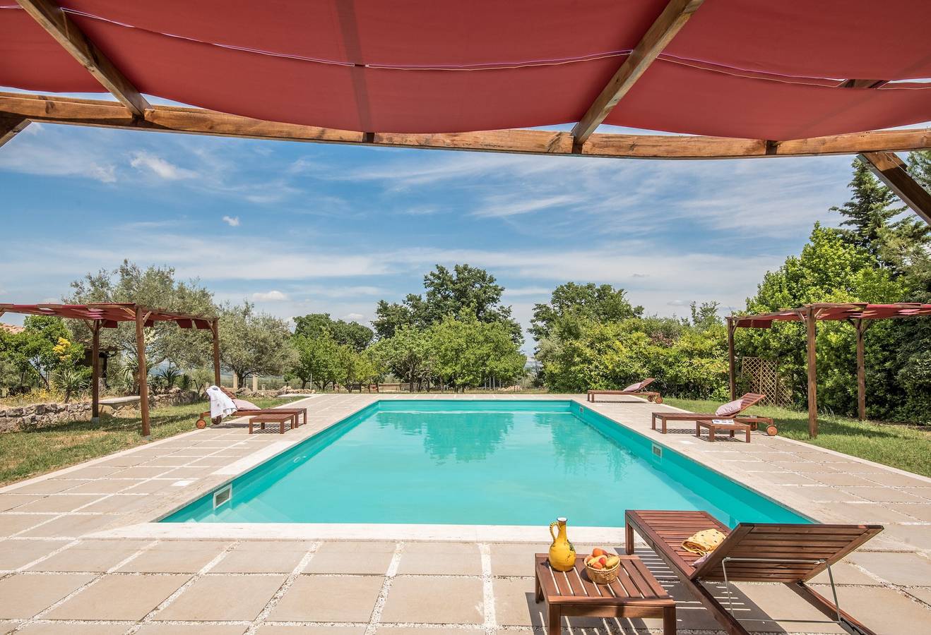 Appartamento per vacanze 'Tenuta Podere Montemelino' con vista su laghi e colline, piscina e Wi-Fi in Sarteano, Siena e dintorni