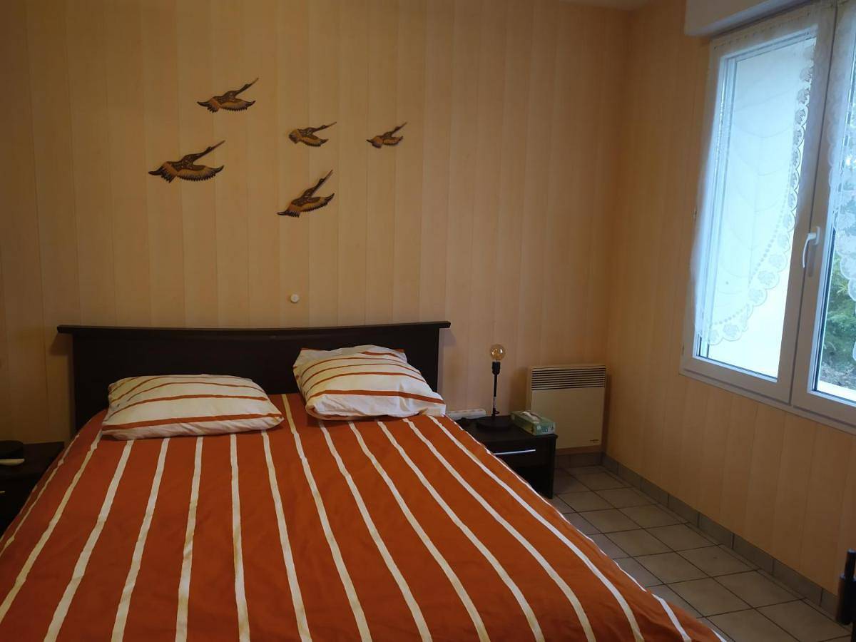 Appartement entier, Chez Fabienne T1 in Le Breuil-sur-Couze, Région de Besse-et-Saint-Anastaise