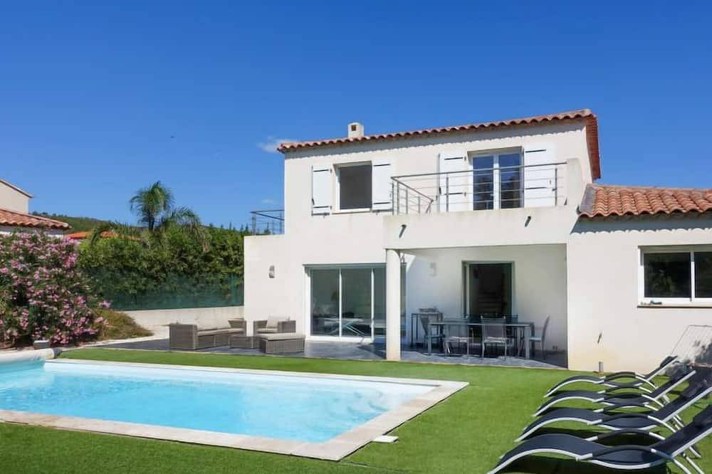 Casa vacanza a Var a partire da 439€ a notte
