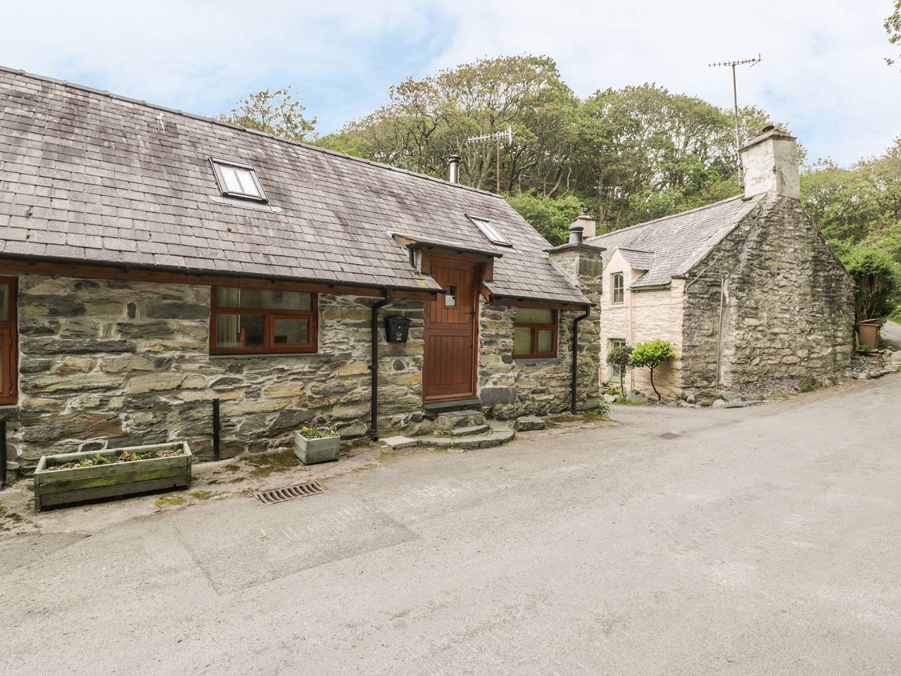 Hendoll Cottage 1 in Snowdonia