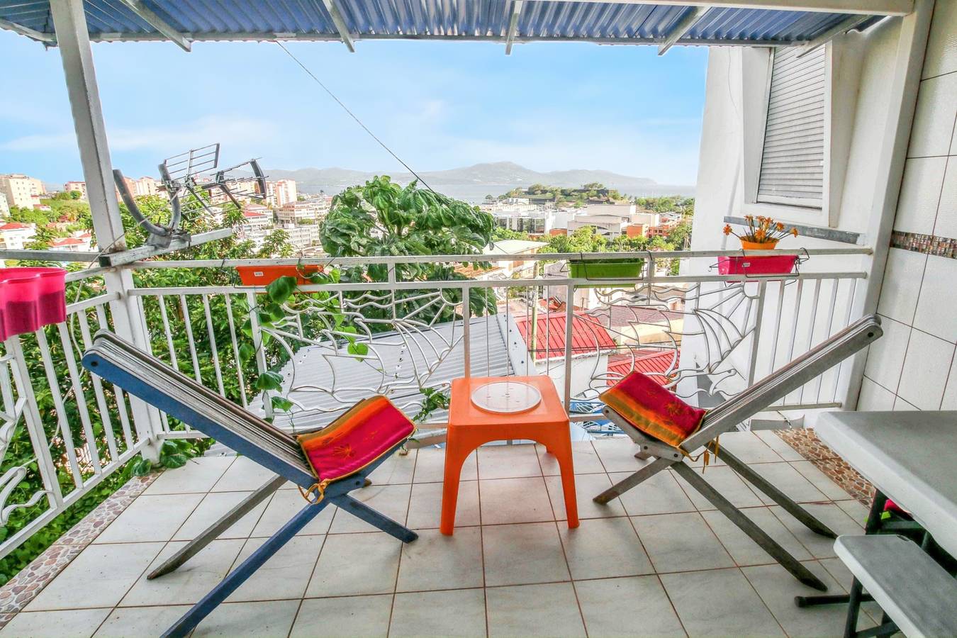 Apartamento entero, Apartamento dúplex en Fort-de-France con vista al mar - 40 m² in Martinica
