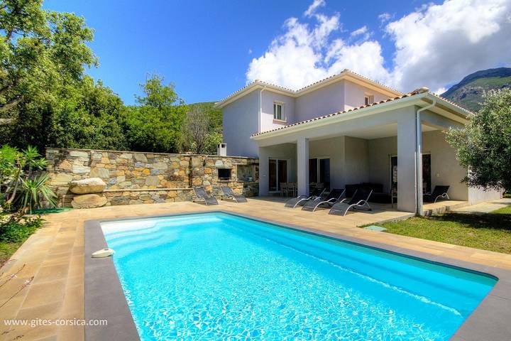 Gîte für 8 Personen, mit Terrasse und Pool - 1