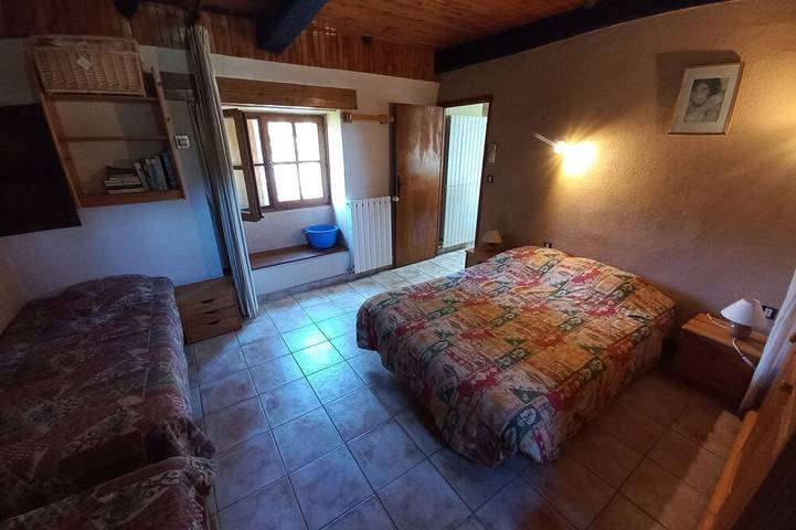 Location de vacances pour 8 personnes, avec jardin à Saint-Pierre-Saint-Jean - 4