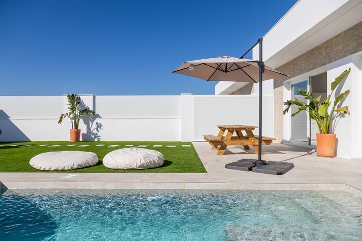 Villa 'Sanchez' mit privatem Pool, WLAN und Klimaanlage in Chiclana de la Frontera, Costa de la Luz