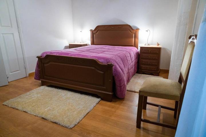 Gîte pour 7 personnes, avec vue et terrasse, animaux acceptés dans Vila Pouca de Aguiar - 2