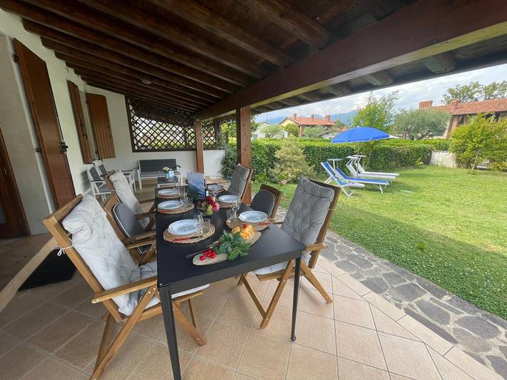 Villa per 6 persone, con Terrazza e Giardino a Manerba del Garda