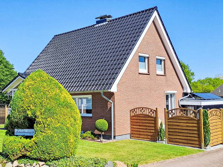 Ferienhaus für 6 Personen, mit Terrasse und Garten sowie Pool in Holsteinische Schweiz - 4