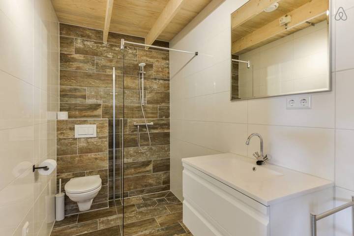 Ganze Wohnung, Moyo Kijani Luxury Lodge in Zandvoort, Niederländische Nordsee