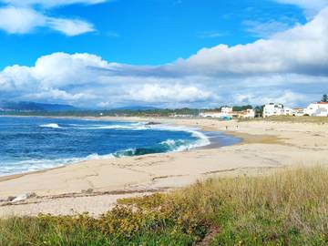 Gîte pour 6 personnes, avec balcon à Moledo