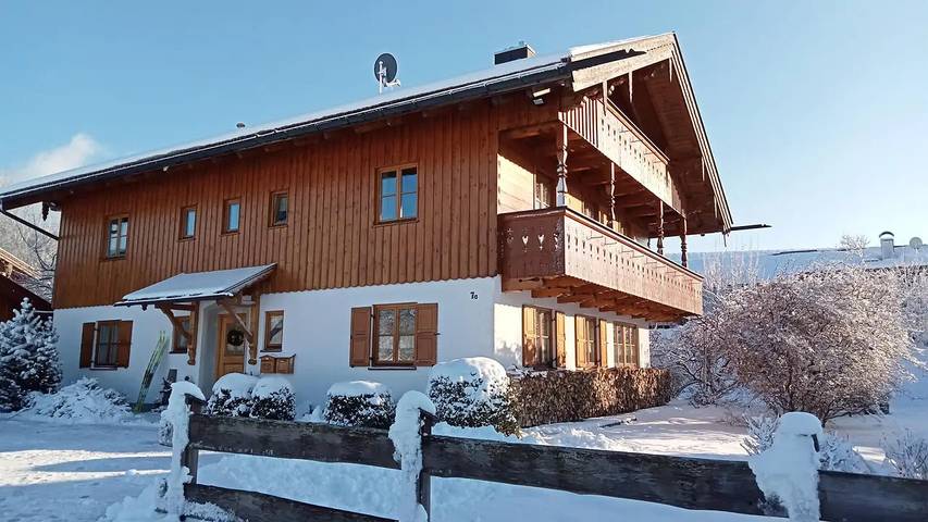 Hütte für 3 Personen, mit Terrasse und Sauna sowie Garten in Lenggries - 4