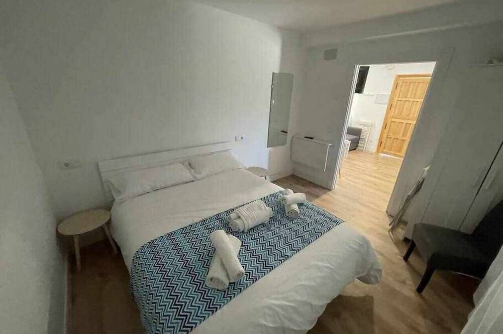 Entire apartment, Water. Beautiful apartment. Villa de Gredos. in Navarredonda de Gredos, Ávila Region