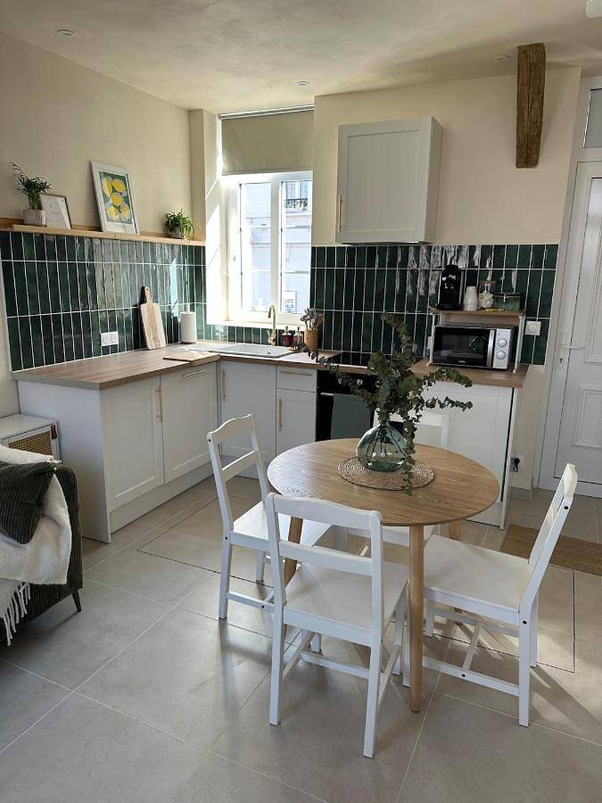 Apartamento de vacaciones para 4 personas, con terraza y jardín - 1