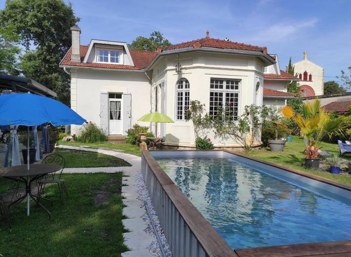 Chambre d’hôte pour 2 personnes, avec piscine ainsi que jardin et jacuzzi en Gironde - 2