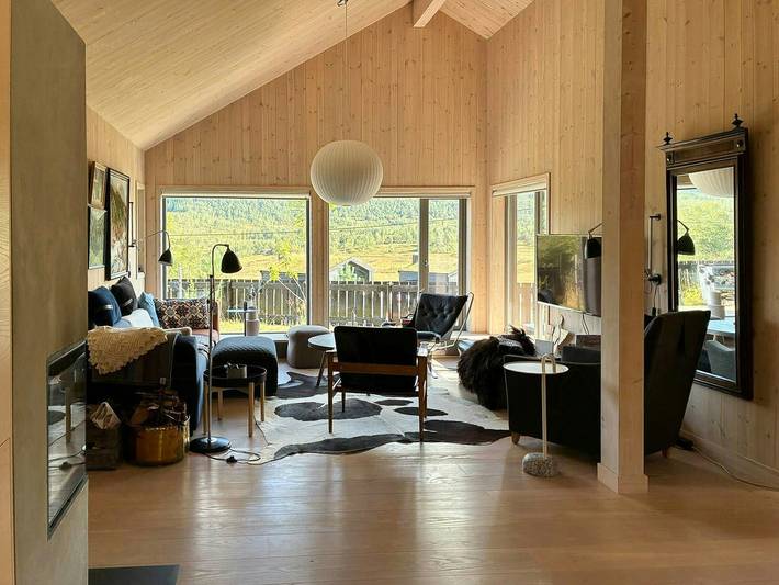 Ferienhaus für 5 Personen, mit Terrasse und Garten in Sykkylven