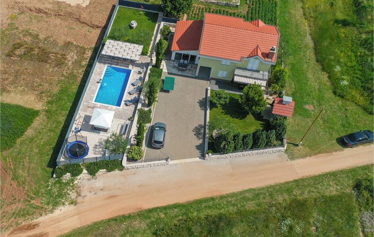 Ferienhaus für 8 Personen, mit Sauna und Terrasse - 1