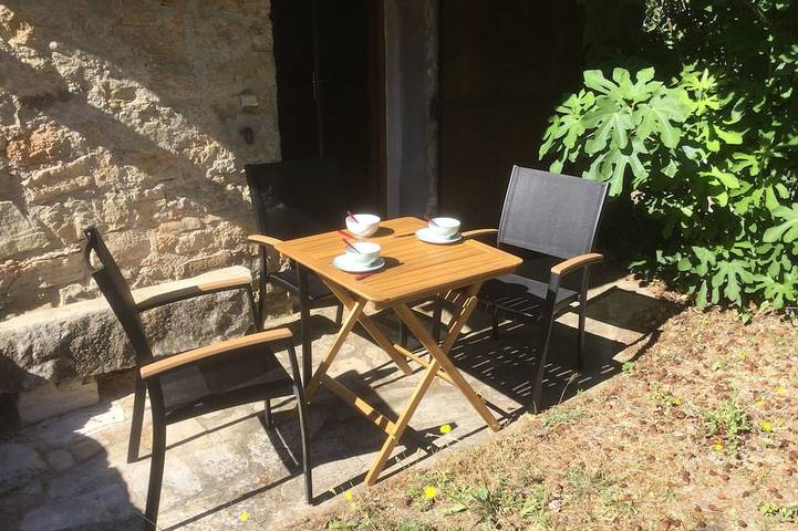 Location de vacances pour 3 personnes, avec terrasse à Fox-Amphoux - 4
