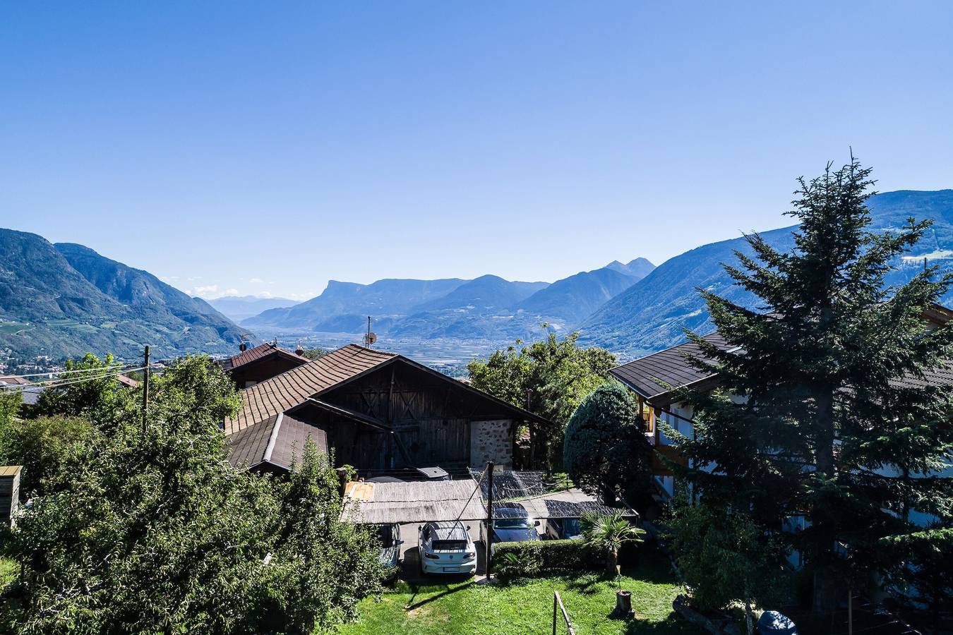 Ganze Wohnung, Apartment 'Nunnenmayr C' mit Bergblick, Gemeinschaftsgarten und Wlan in Dorf Tirol, Texelgruppe