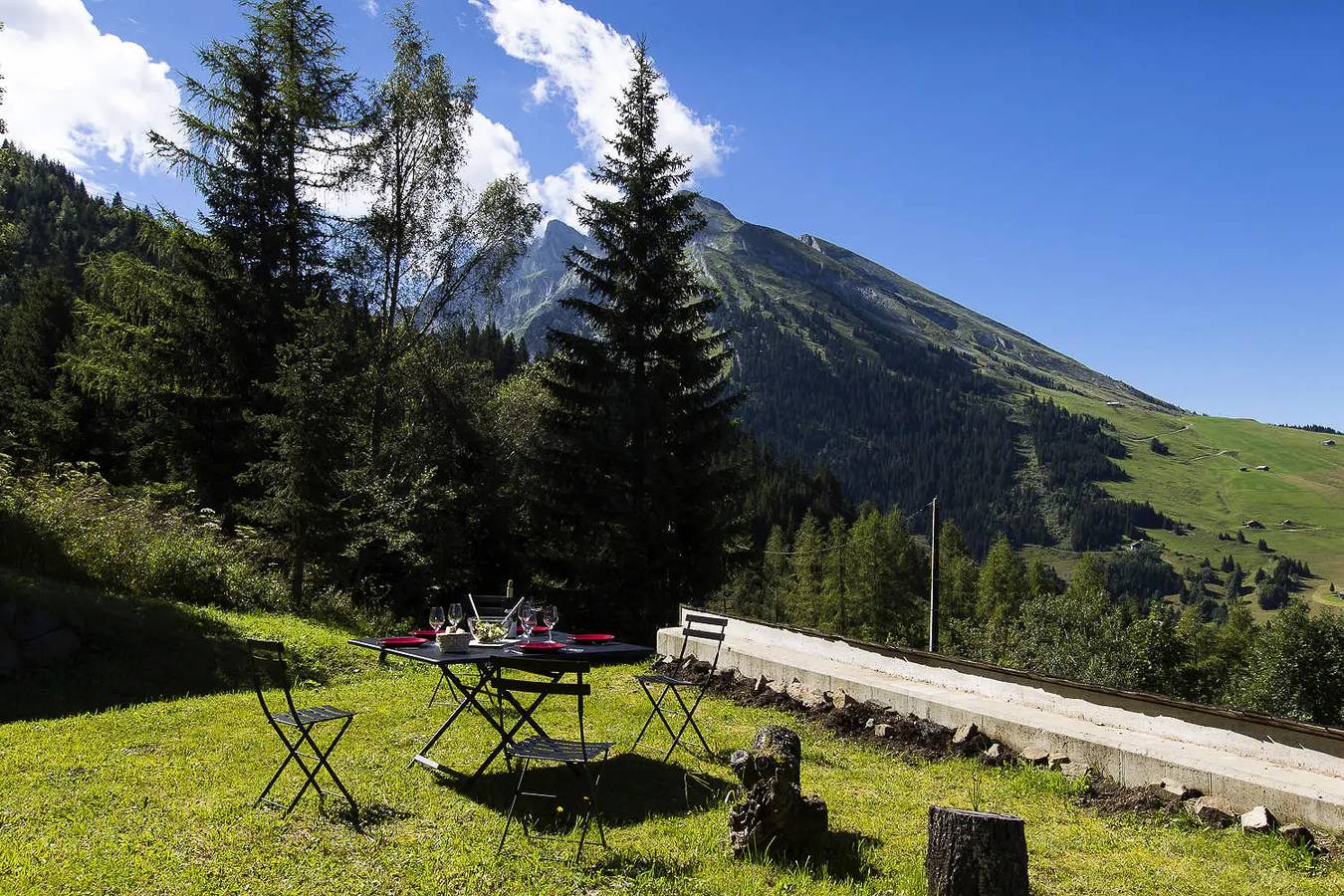 Magnifique Chalet 5, Vue panoramique, Sauna, Bain Norvégien, 5 chambres, Wifi, in La Clusaz, Région d'Annecy