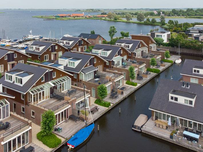 Vakantieappartement voor 6 personen, met terras en tuin in Uitgeest