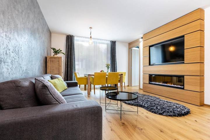 Apartament wakacyjny dla 6 osób, z sauna i widok oraz ogród w Stary Smokowiec