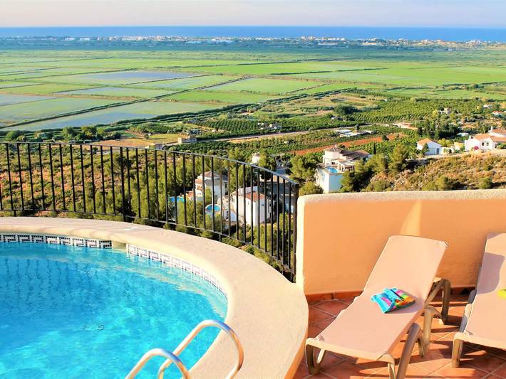 Casa rural para 6 personas, con piscina y jardín en Pego - 2
