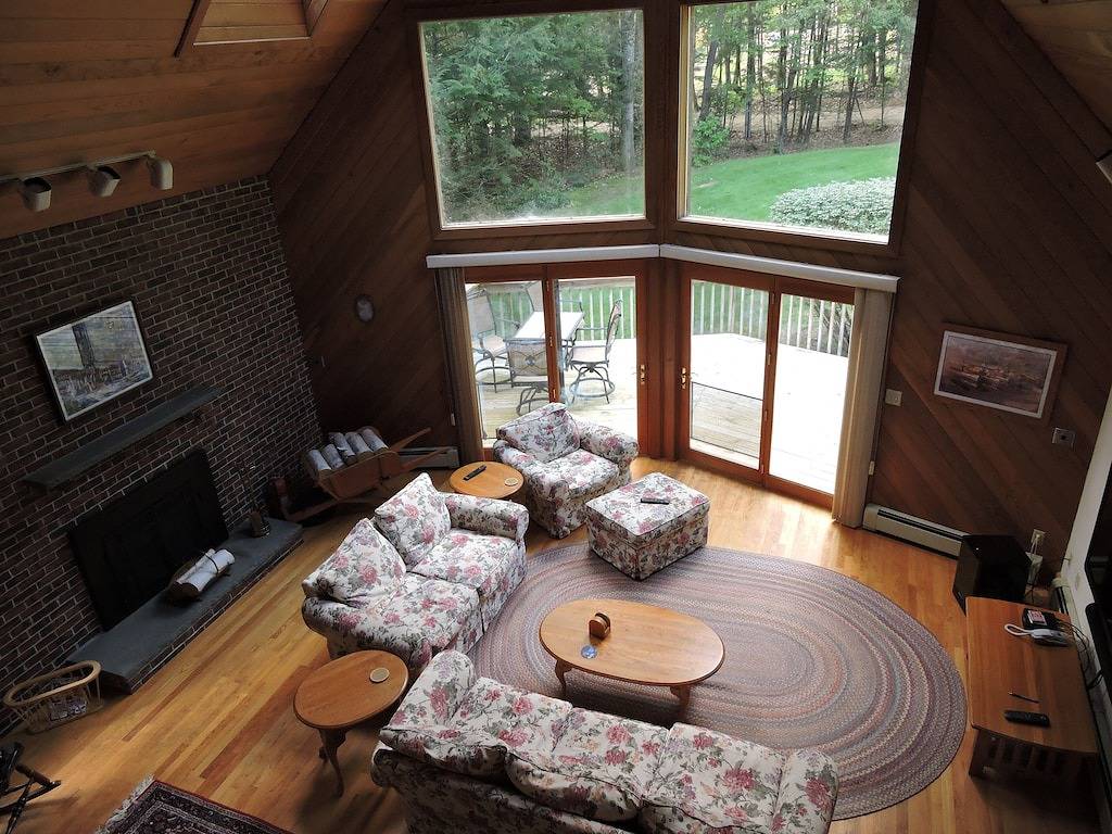 Large Suissevale Winnipesaukee Home 2 Minute Walk To Beach in Moultonborough, Lake Winnipesaukee