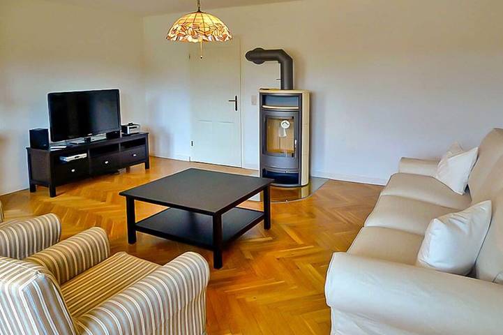 Ganze Wohnung, Ferienwohnung 2 - große Ferienwohnungen im Gutshaus in Weitendorf, Ludwigslust-Parchim