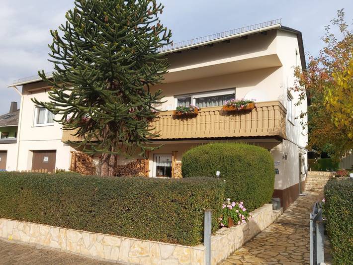 Ferienwohnung für 7 Personen, mit Terrasse und Garten am Taunus - 3