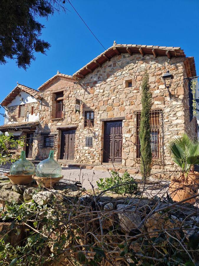 Casa rural para 6 personas, con Balcón y Terraza además de Jardín y Piscina en Aldeaquemada - 4