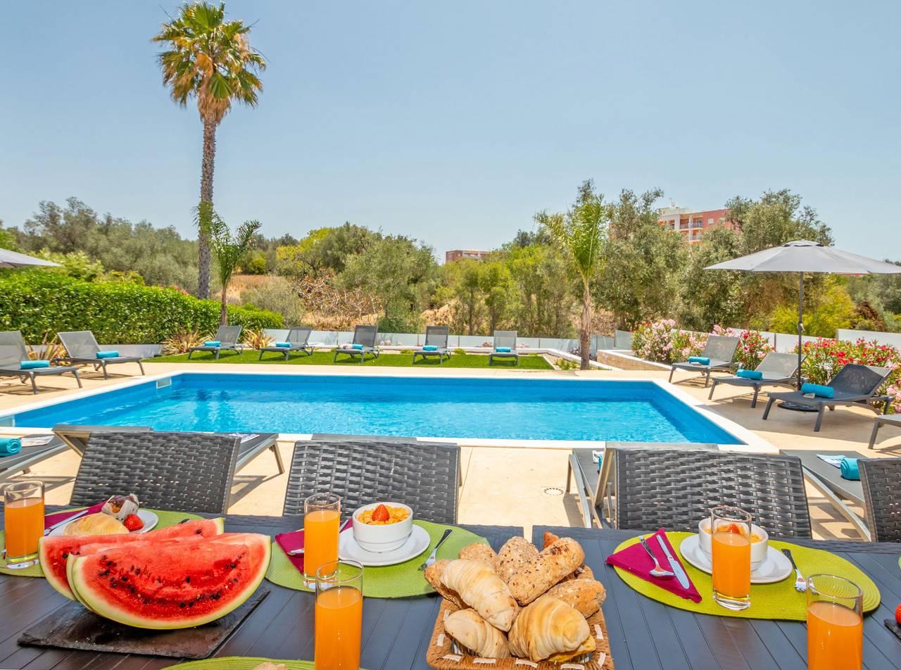 Villa Riviera in Armação de Pêra (costa), Faro Distrikt