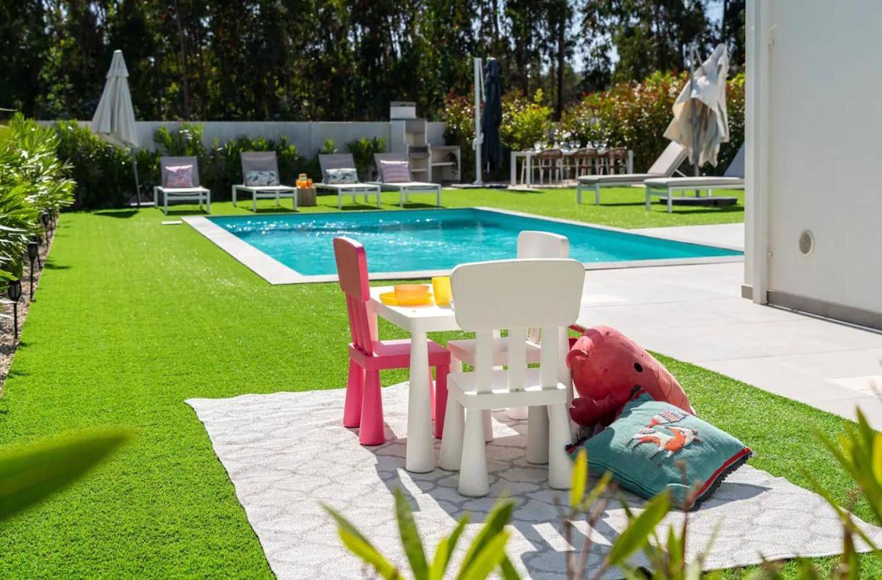 Three-Bedroom House in São Martinho do Porto, Leiria distrito