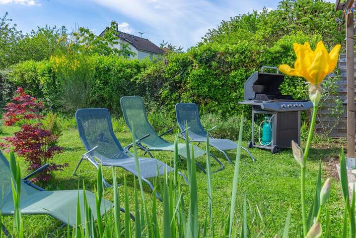 Location de vacances pour 6 personnes, avec Jacuzzi ainsi que Terrasse et Jardin à Sainte-Savine - 3