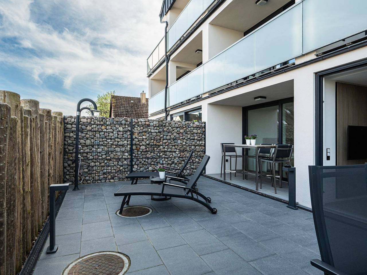 Ganze Wohnung, Inseltörn Wohnung 4
Große Wohnung in ruhiger Lage für bis zu 5 Personen und Eintritt in die Meerzeit in Büsum, Dithmarschen