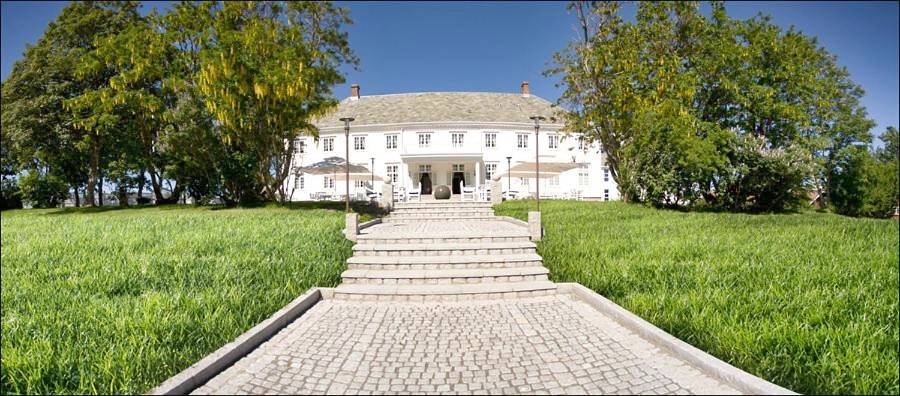 Hotel für 5 Personen, mit Terrasse und Whirlpool sowie Garten und Sauna in Ørland - 4