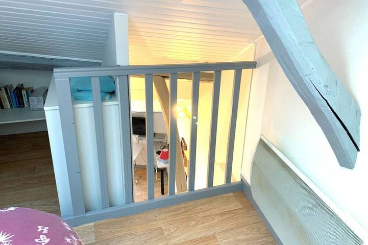 Apartamento entero, Fully furnished and equipped studio apartment, right in the town center in Limoges, Región de Limoges