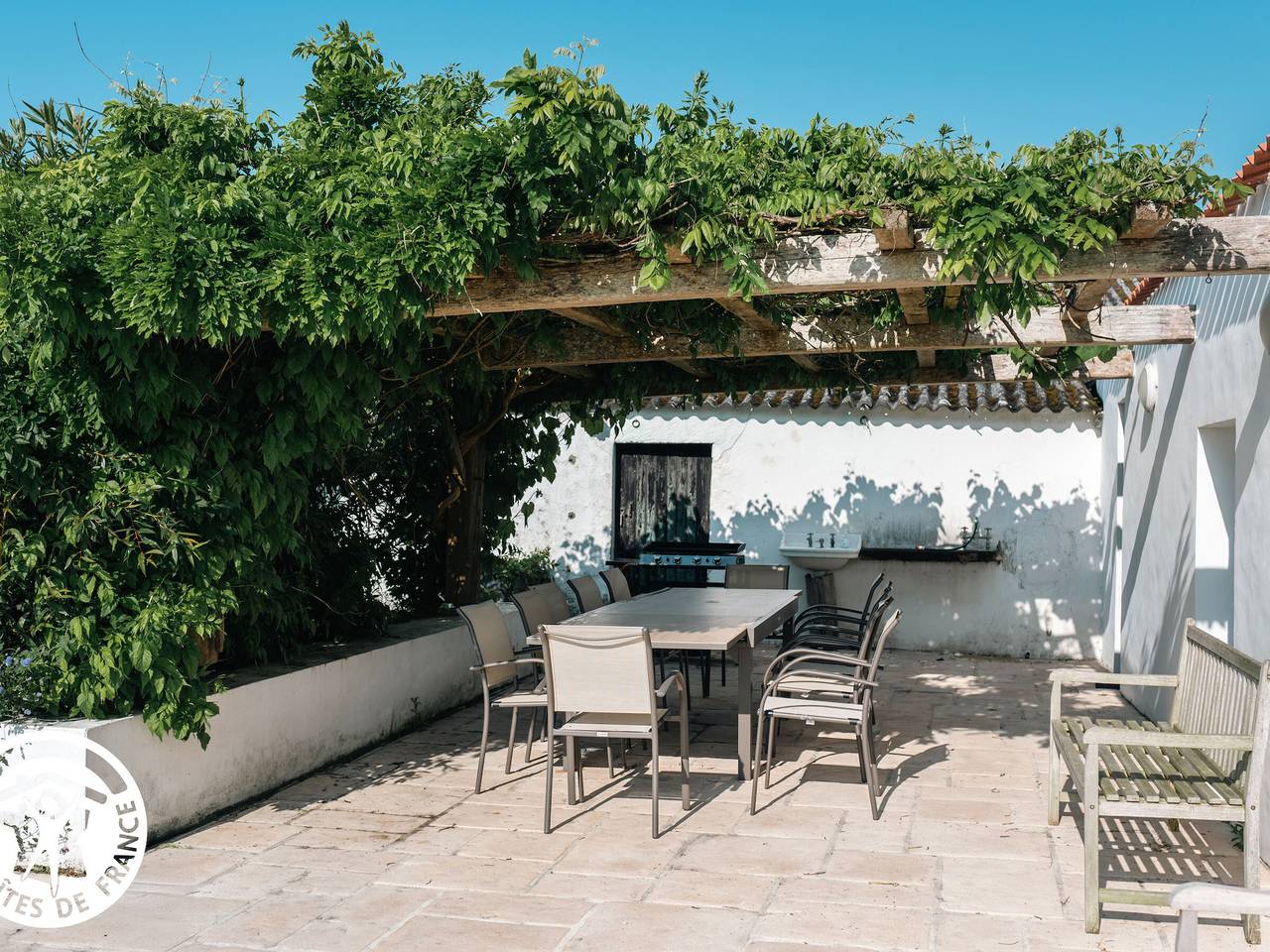 Gîte 4 chambres avec bien-être et terrasses au cœur du Marais Breton in Bois-de-Céné, Vendée