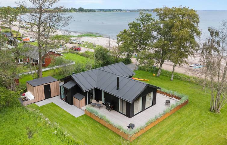 Ferienhaus für 6 Personen, mit Terrasse und Garten in Grønninghoved Strand